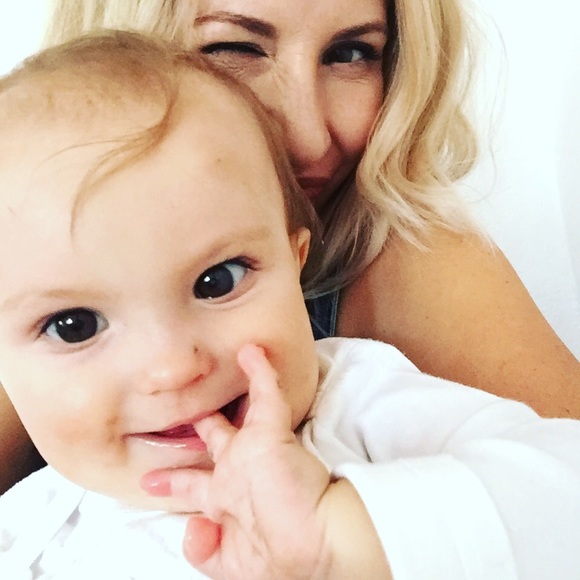 Meet your Posher, Serena - Picture 1 of 1